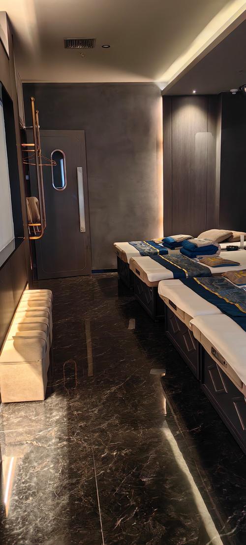 武汉服务会所_武汉哪里有服务好的休闲_武汉如何找特色服务