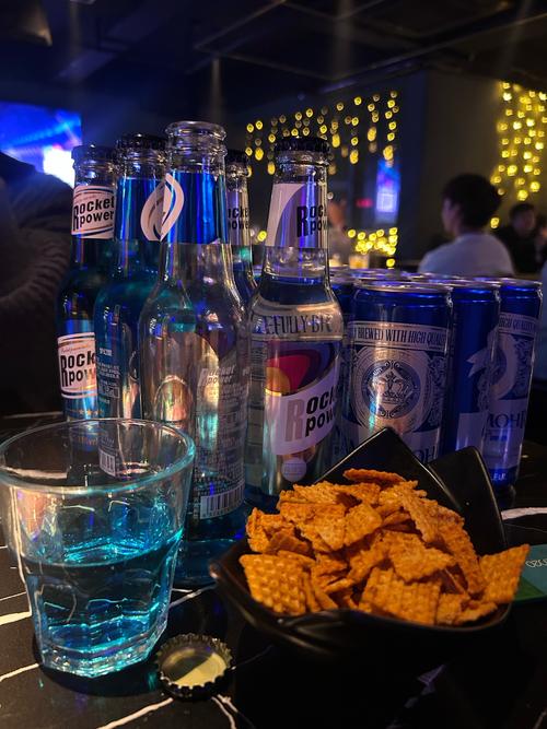 武汉晚上去哪玩？江汉路宵夜、老租界小酒馆，夜生活超丰富